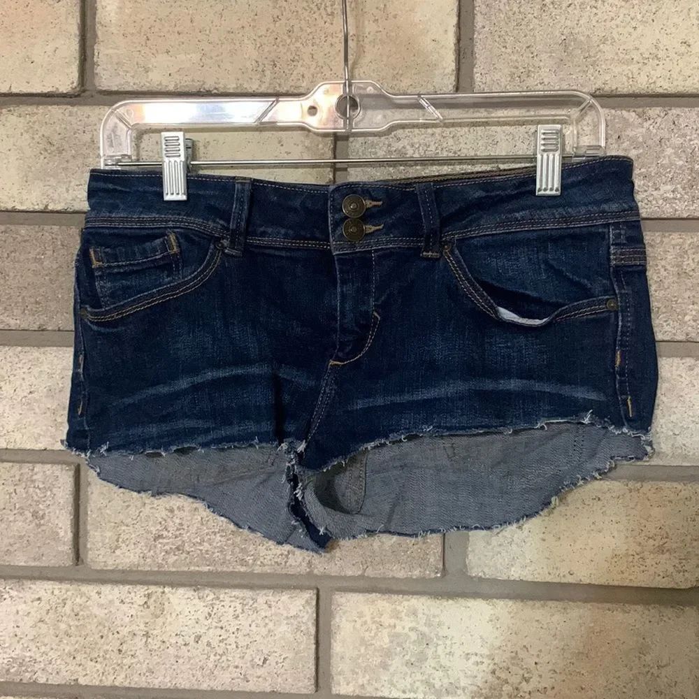 3for$20 custom cut booty shorts jeans 9/10